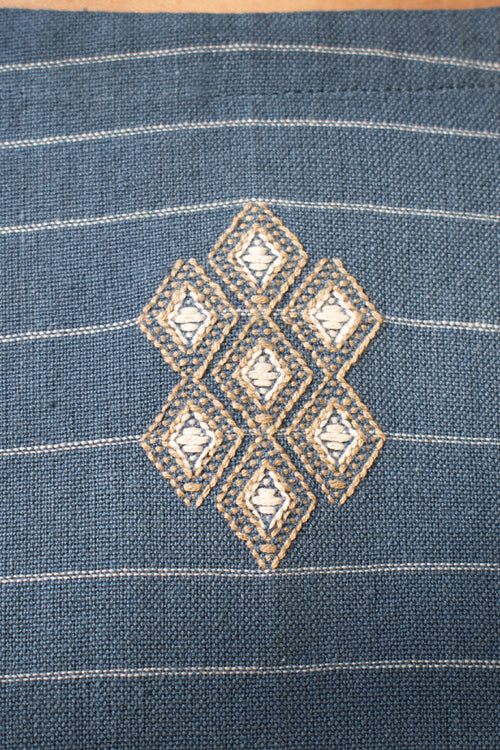 Rangsutra Akriti Blue Handwoven Extra-Weft Round Neck Kurta