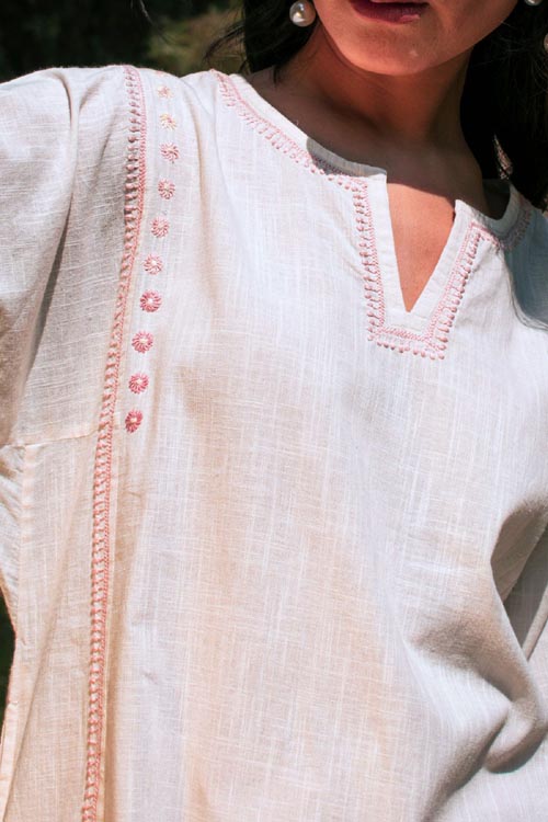 Rangsutra Avani Chikankari Off White Pure Cotton 3Q Sleeve Straight Kurta