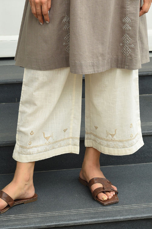 Rangsutra Bagh Cotton Off White Hand Embroidered Bottom
