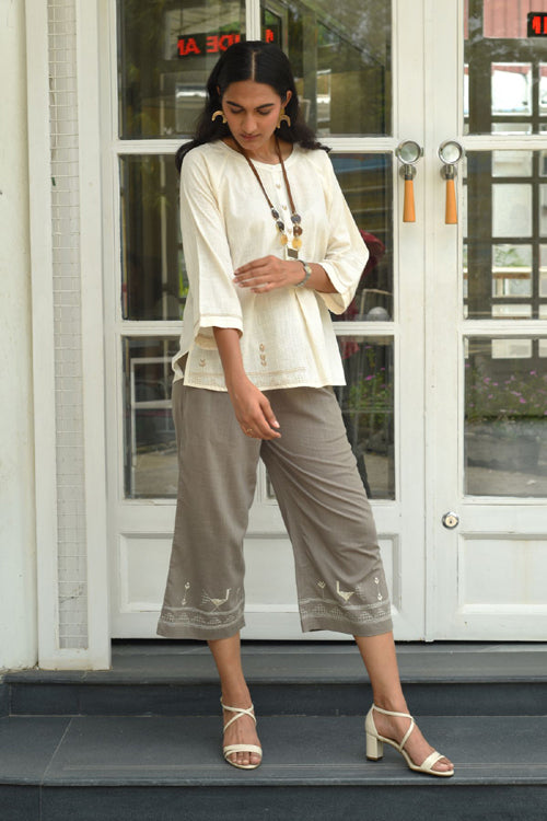 Rangsutra Bagh Cotton Round Neck Off White Hand Embroidered Top