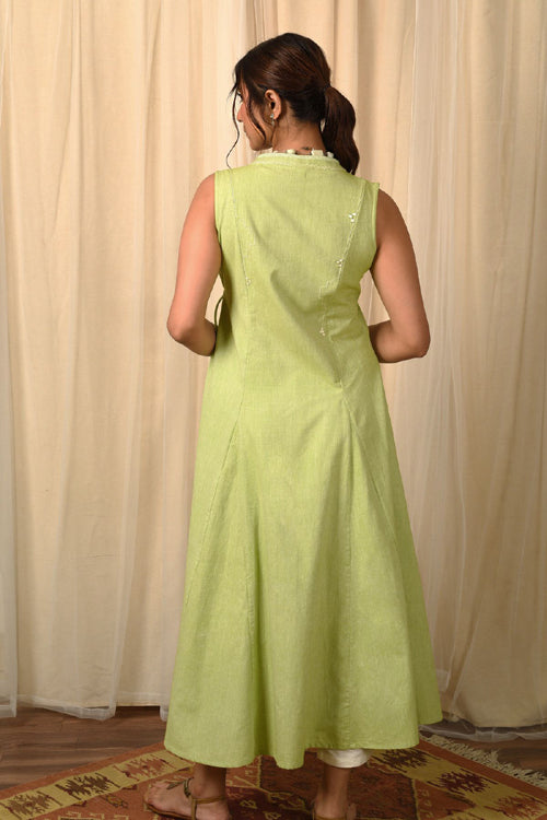 Rangsutra Baori Green Hand Embroidered Sleeveless Kurta Cum Dress