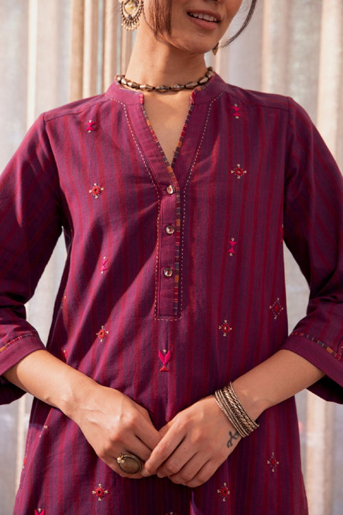 Rangsutra Haveli Soof Violet Hand Embroidered Kurta