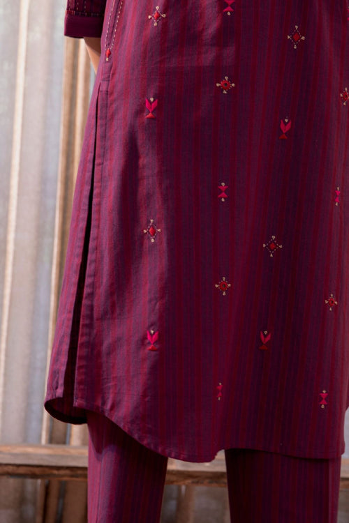 Rangsutra Haveli Soof Violet Hand Embroidered Kurta