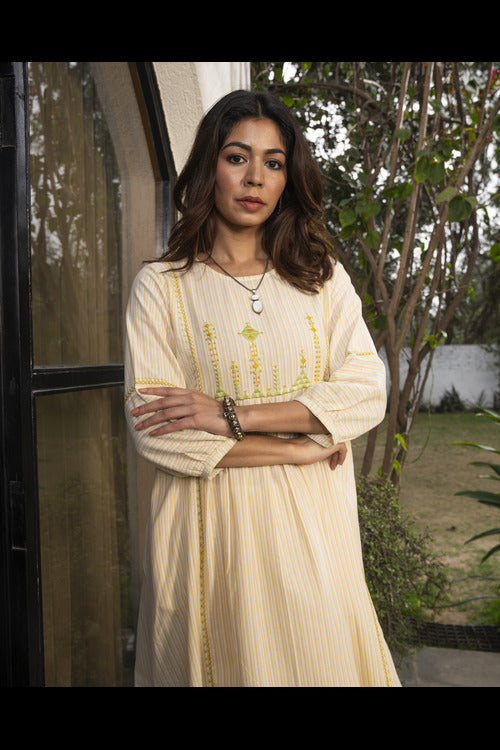Rangsutra Suhani Cream Striped Cotton Kurta With Soof Hand Embroidery