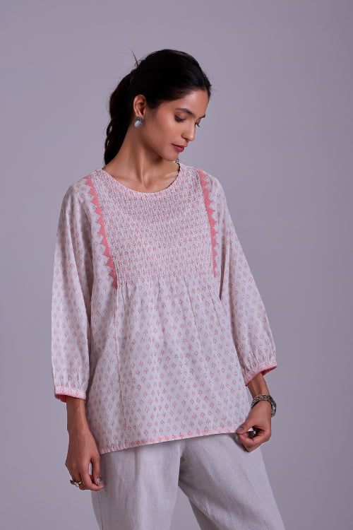 Rangsutra Suhani White Pintuck Cotton Top With Applique