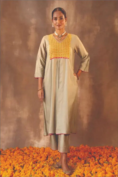 Rangsutra Ruhani Sage Green A-Line Cotton Silk Kurta With Pakka Hand Embroidery