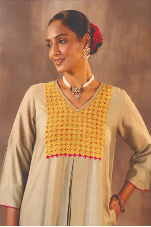 Rangsutra Ruhani Sage Green A-Line Cotton Silk Kurta With Pakka Hand Embroidery