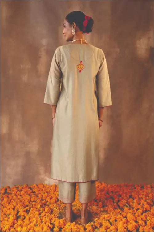 Rangsutra Ruhani Sage Green A-Line Cotton Silk Kurta With Pakka Hand Embroidery