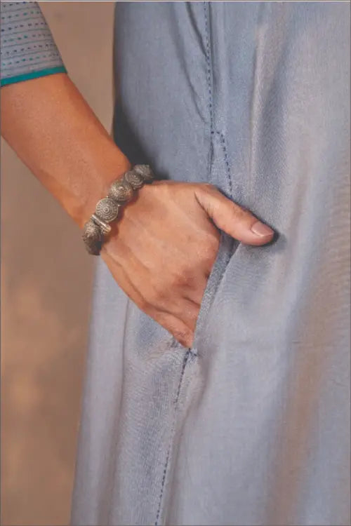 Rangsutra Ruhani Grey A-line Cotton Silk Kurta With Soof Hand Embroidery