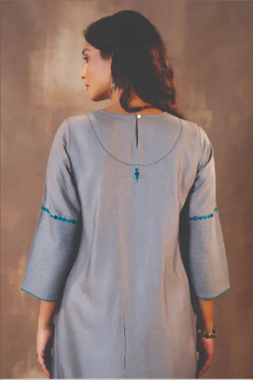 Rangsutra Ruhani Grey A-line Cotton Silk Kurta With Soof Hand Embroidery
