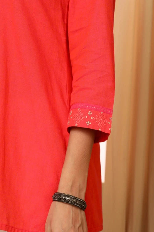 Rangsutra Aashvi Coral V-Neck Mangalgiri Cotton Top With Desert Hand Embroidery