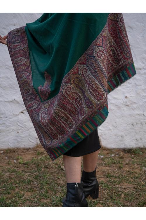 TICH Regal Statement. Exclusive Soft Jamavar Design Kashmiri Shawl - Emerald Green