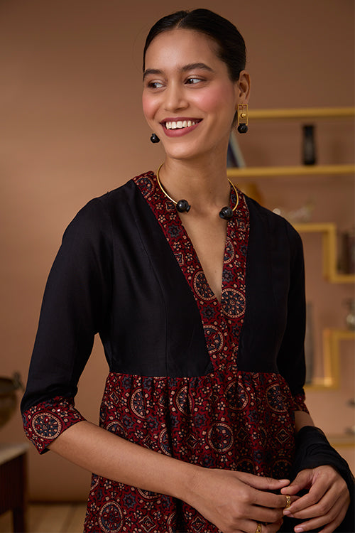 Okhai 'Sample Two Hundred Seventy Two