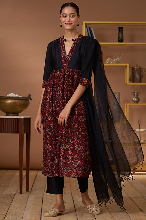 Okhai 'Sample Two Hundred Seventy Two