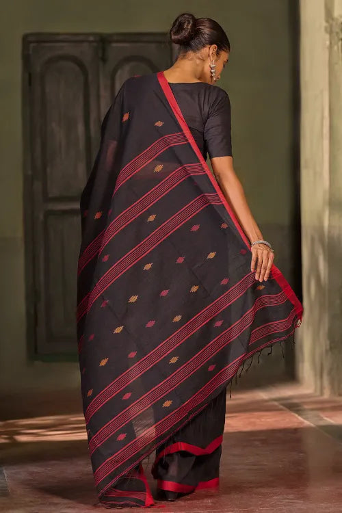 The ICH Bengal Vibes. Handwoven Jamdani Soft Mul Cotton Saree - Black And Red
