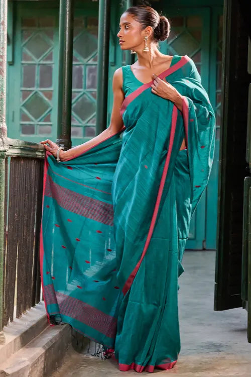 The ICH Bengal Vibes. Handwoven Jamdani Soft Mul Cotton Saree - Peacock Green