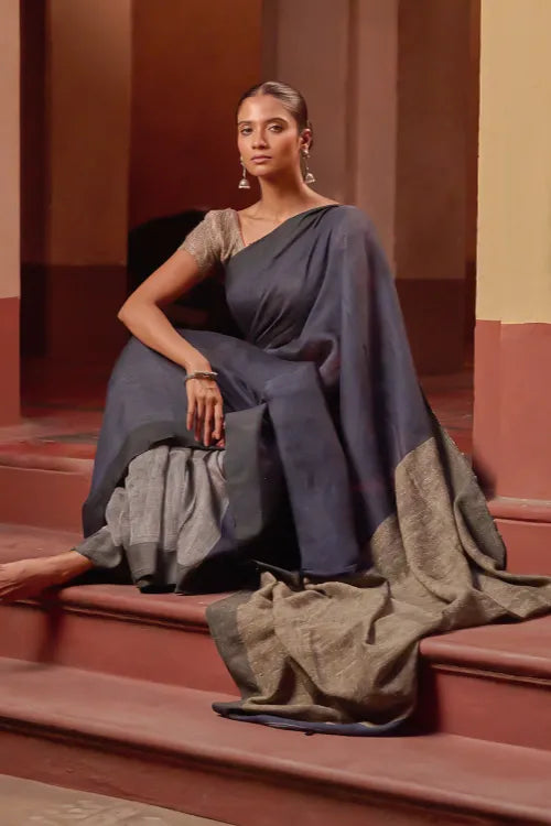 The ICH Bengal Vibes. Elegant Handwoven Patli Linen Saree - Midnight Ash