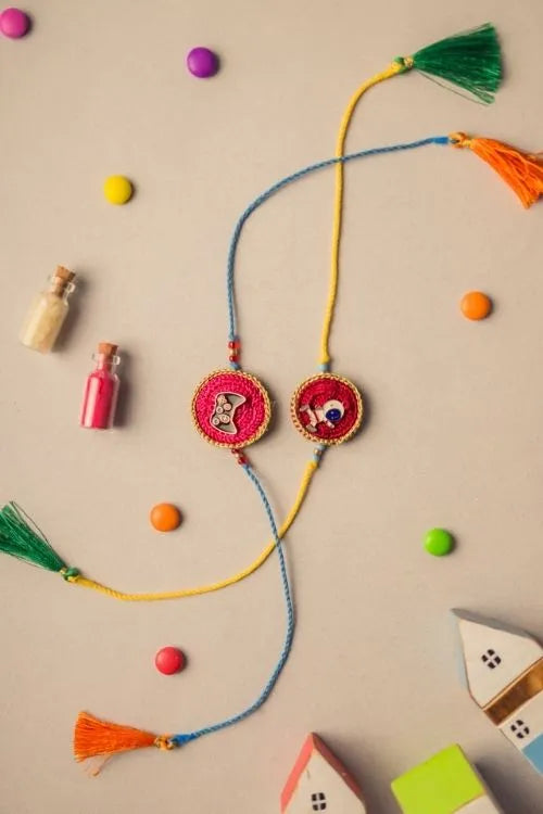 Samoolam Digial Star Kids Crochet Rakhi (Set Of 2)