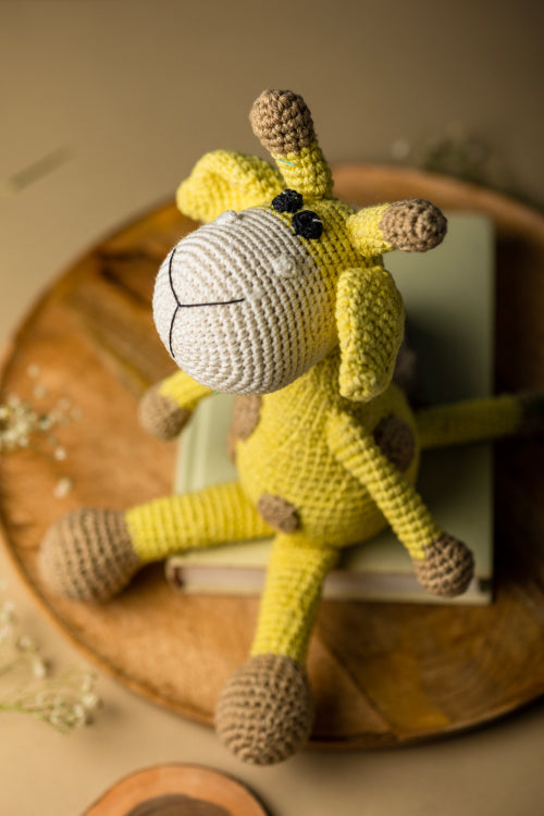 Samoolam Handmade Happy Giraffe Cuddle Toy