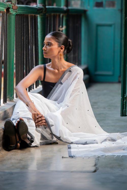 TICH Soft & Light. Handwoven Bengal Cotton Saree - Dhaara