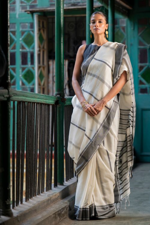 TICH Soft & Light Handwoven Bengal Cotton Saree - Monochrome Moods
