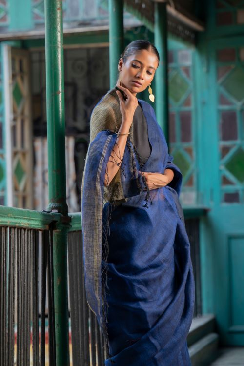 TICH Stunning Elegance. Handwoven Bengal Linen Saree - Indigo Drape