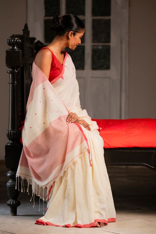 TICH Soft & Light. Handwoven Bengal Cotton Saree - Classic Hues