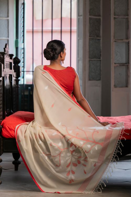 TICH Exclusive Soft Handwoven Bengal Cotton Jamdani Saree - Charuneer