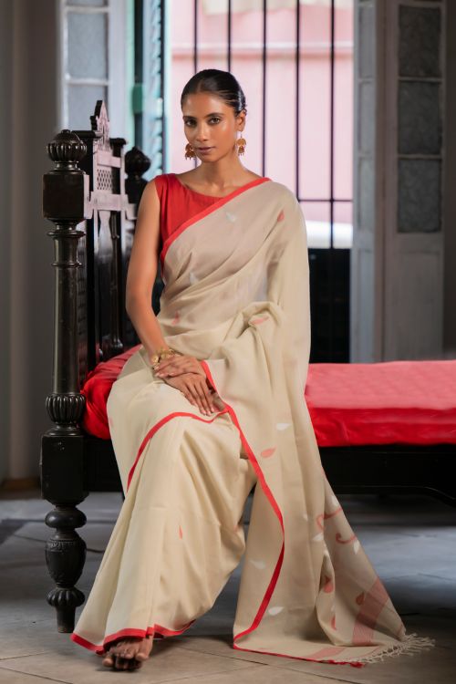 TICH Exclusive Soft Handwoven Bengal Cotton Jamdani Saree - Charuneer