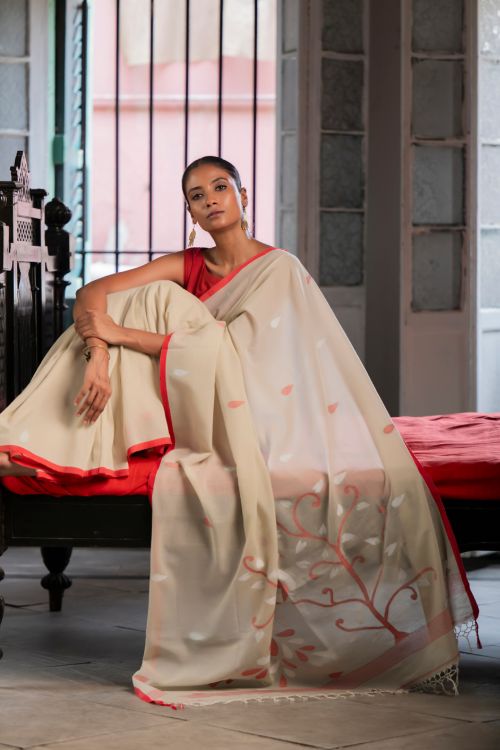 TICH Exclusive Soft Handwoven Bengal Cotton Jamdani Saree - Charuneer