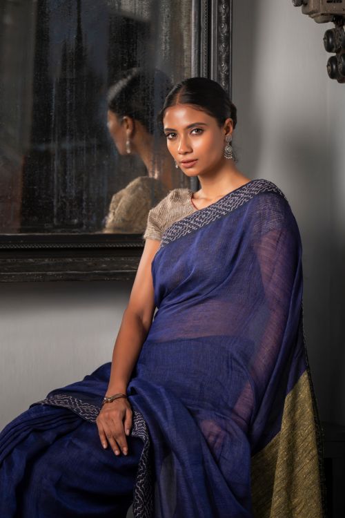 TICH Elegant Kantha Embroidered Handwoven Bengal Linen Saree - Blue Elegance