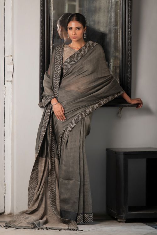 TICH Elegant Kantha Embroidered Handwoven Bengal Linen Saree - Smokeleaf