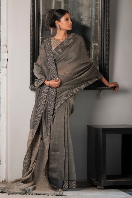TICH Elegant Kantha Embroidered Handwoven Bengal Linen Saree - Smokeleaf
