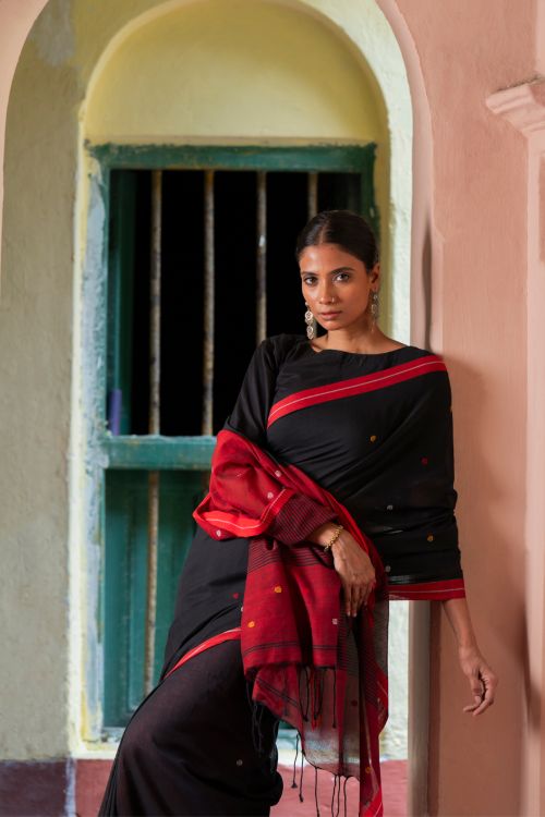 TICH Soft & Light. Handwoven Bengal Cotton Saree - Raat Baheli