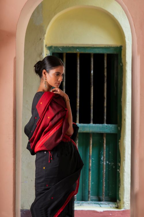 TICH Soft & Light. Handwoven Bengal Cotton Saree - Raat Baheli