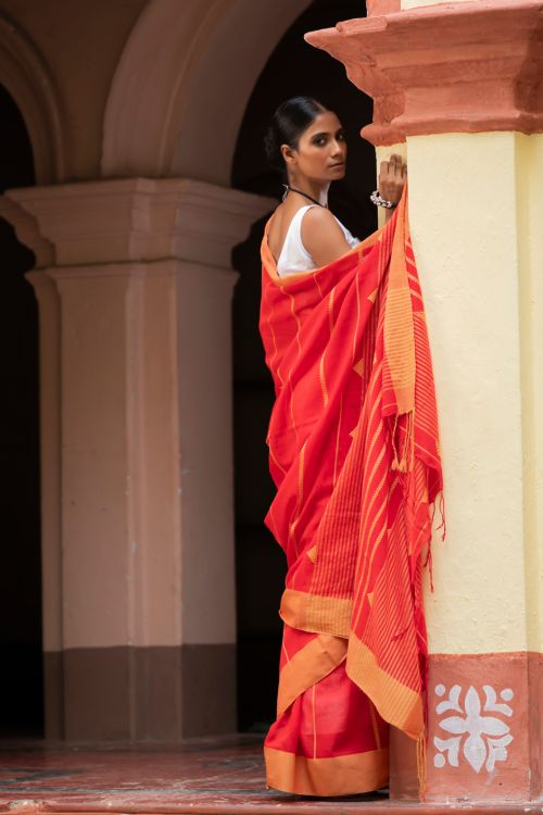 TICH Soft & Light. Handwoven Bengal Cotton Saree - Binyas