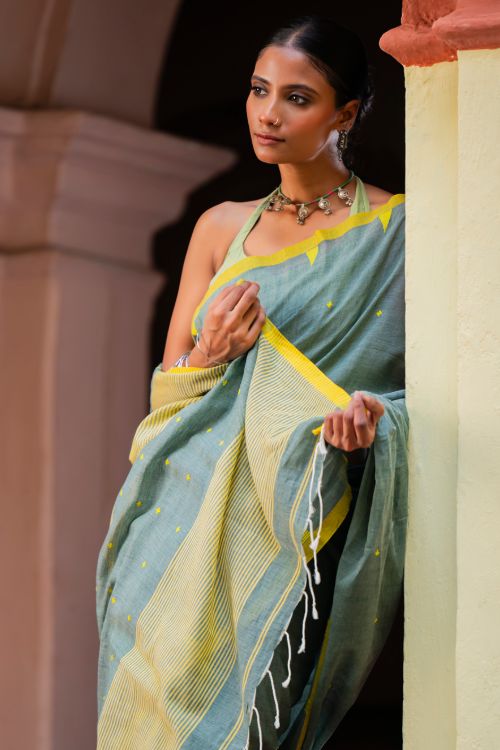 TICH Soft & Light. Handwoven Bengal Cotton Saree - Megh