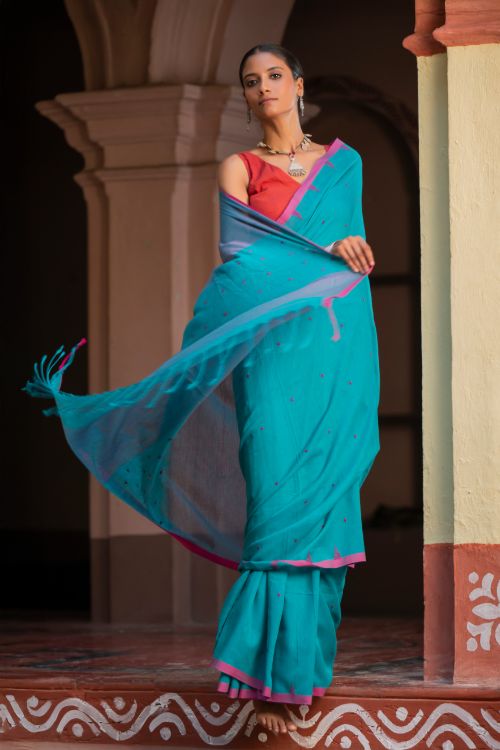 TICH Soft & Light. Handwoven Bengal Cotton Saree - Cerulean Mood