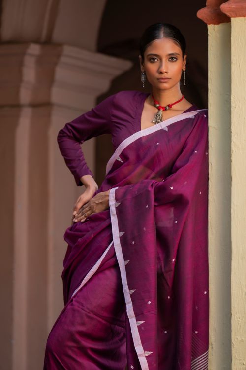 TICH Soft & Light. Handwoven Bengal Cotton Saree - Maroon Reverie