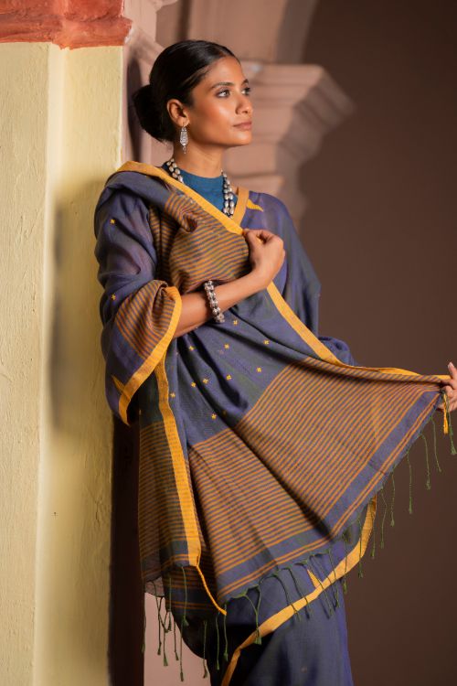 TICH Soft & Light. Handwoven Bengal Cotton Saree - Charcoal Mustard