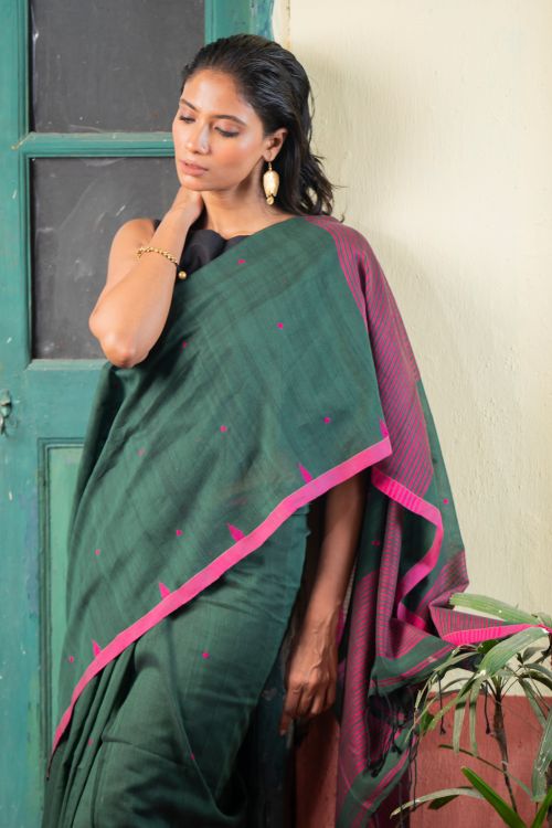 TICH Soft & Light. Handwoven Bengal Cotton Saree - Garden Noir