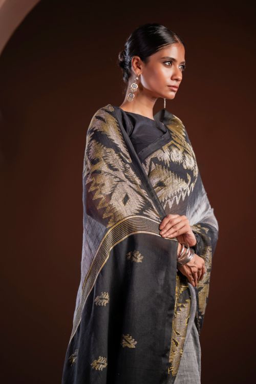 TICH Exclusive Handwoven Bengal Linen Jamdani Saree - Meghrekha