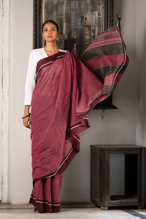 TICH Ethnic Elegance. Handwoven Pateda Aanchu Saree - Semmani
