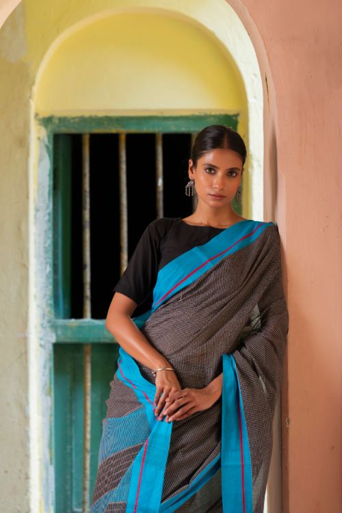 TICH Ethnic Elegance. Handwoven Pateda Aanchu Saree - Kurunji