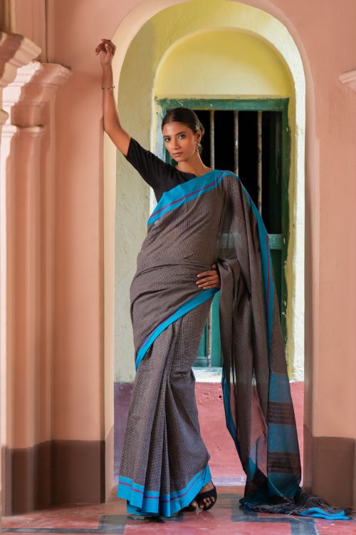 TICH Ethnic Elegance. Handwoven Pateda Aanchu Saree - Kurunji