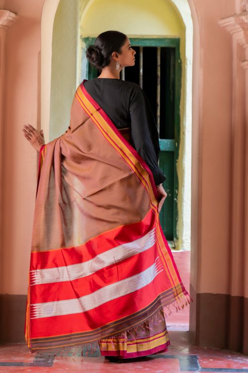 TICH Deccan Elegance. Maharashtrian Small Checks Lugadi Saree - Rangamaati