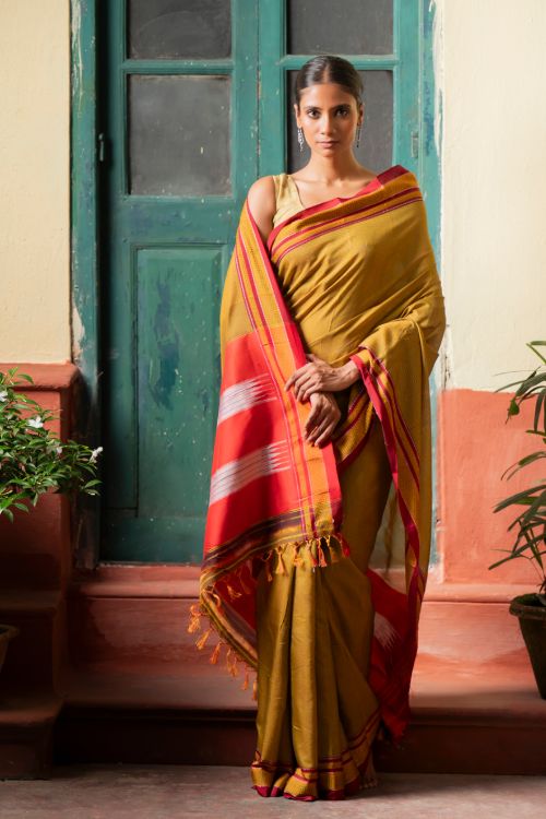 TICH Deccan Elegance. Maharashtrian Small Checks Lugadi Saree - Suvarna
