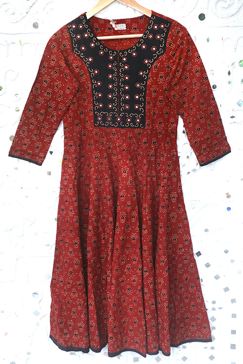 Okhai 'Sample Hundred and Ninety'