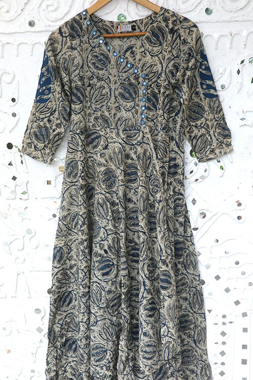 Okhai 'Sample Hundred and Ninety Three'