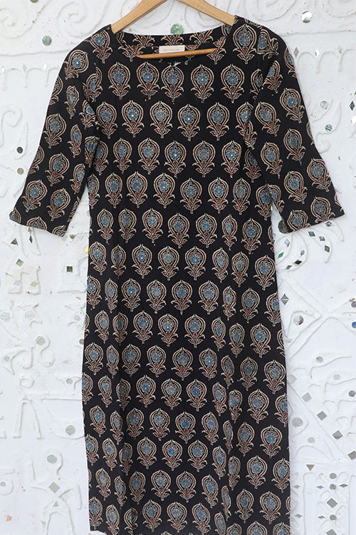 Okhai 'Sample Hundred and Ninety Nine'